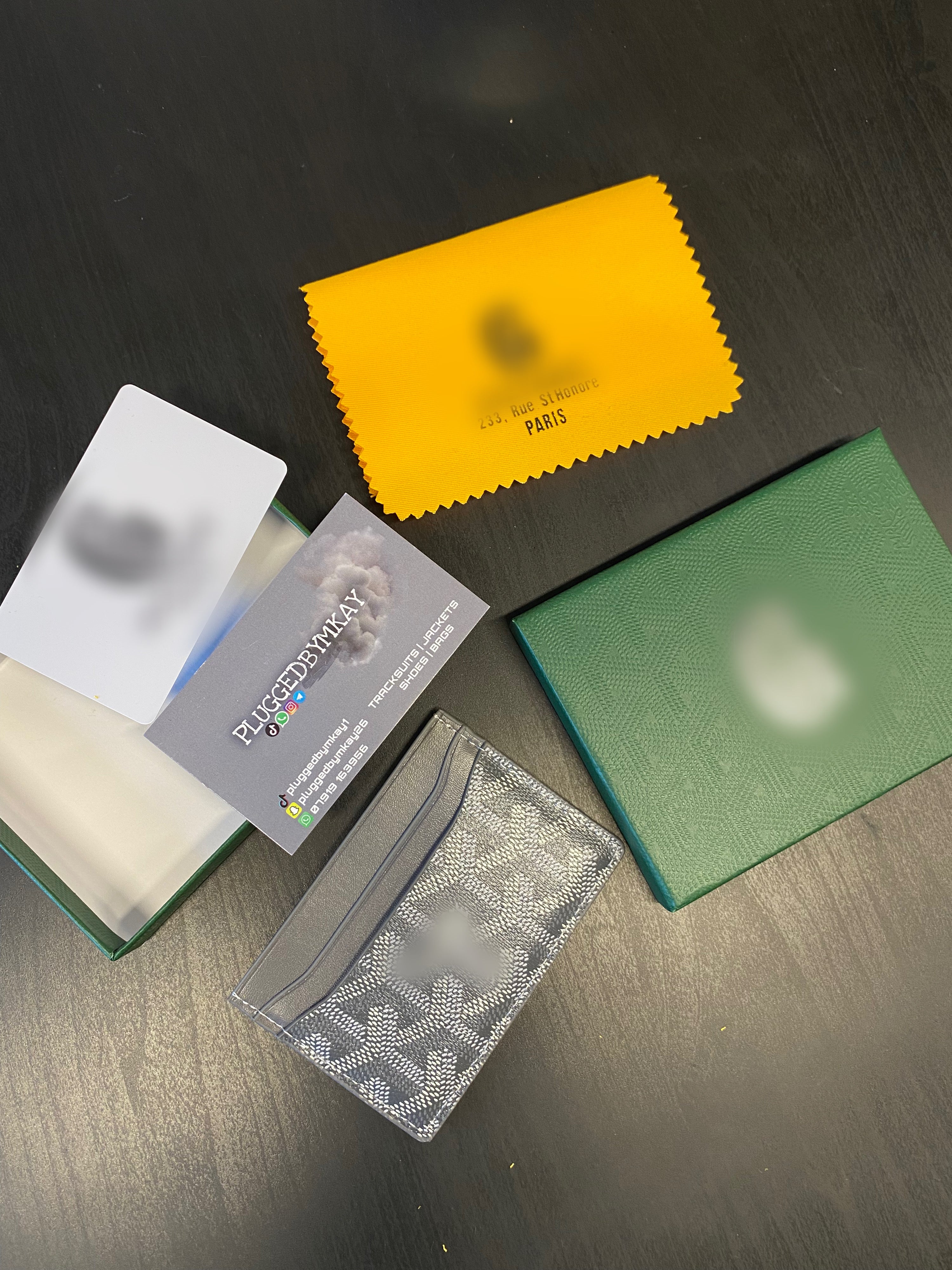 GYard Cardholder