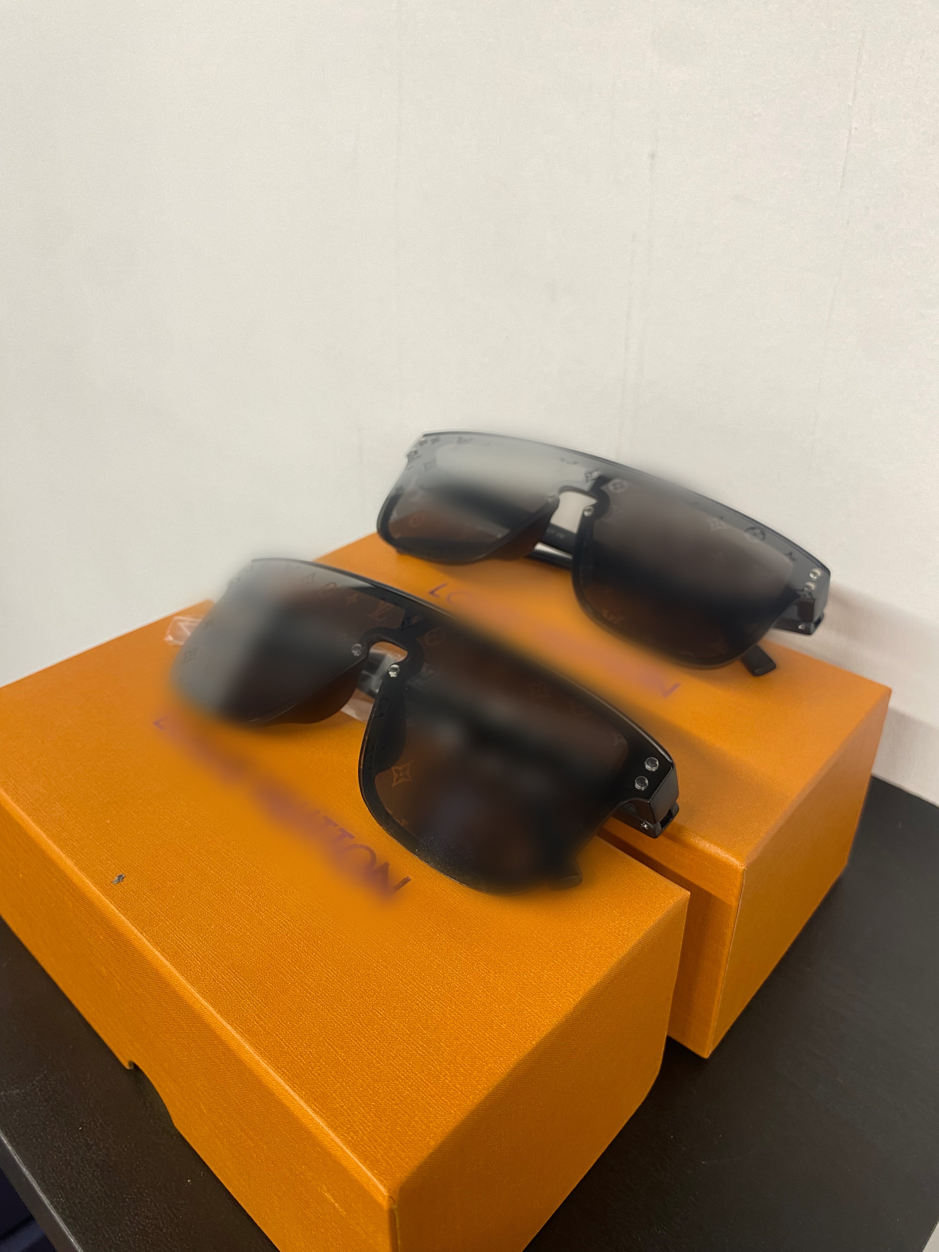 LVe Monogram Shades