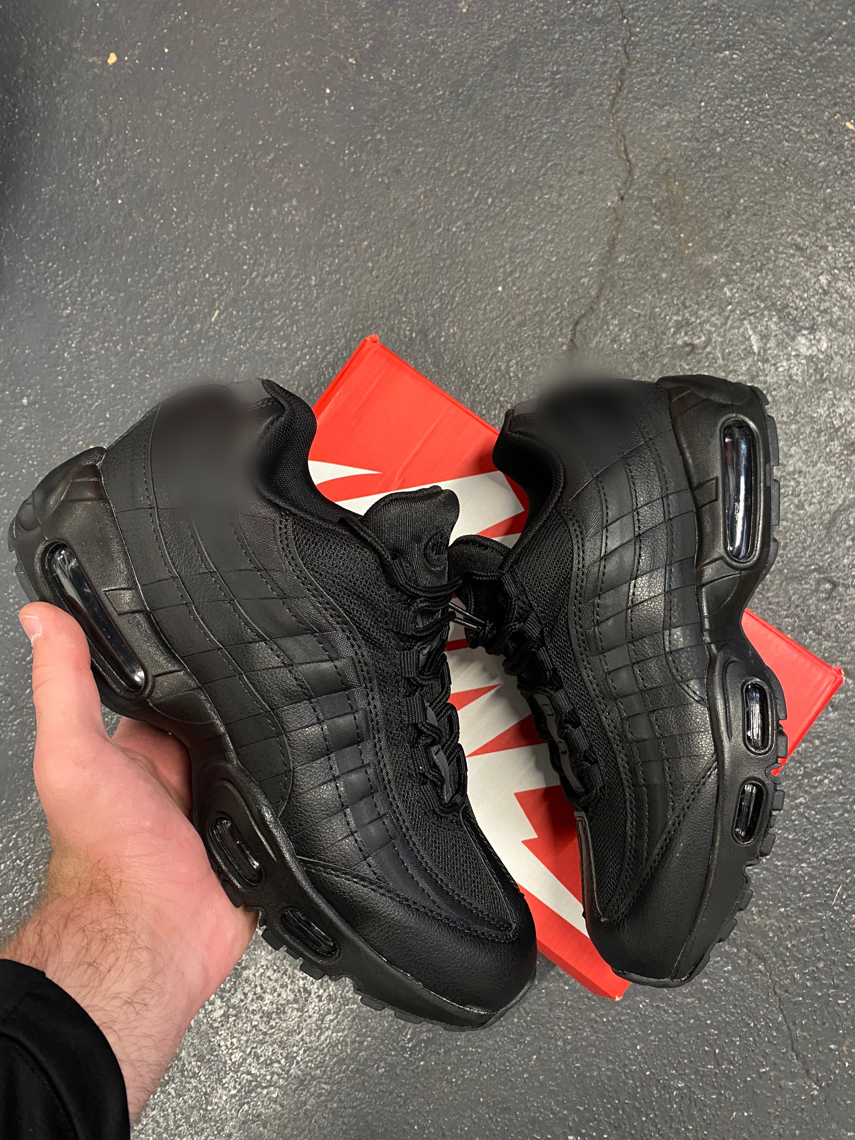 Superclone Triple Black 95s